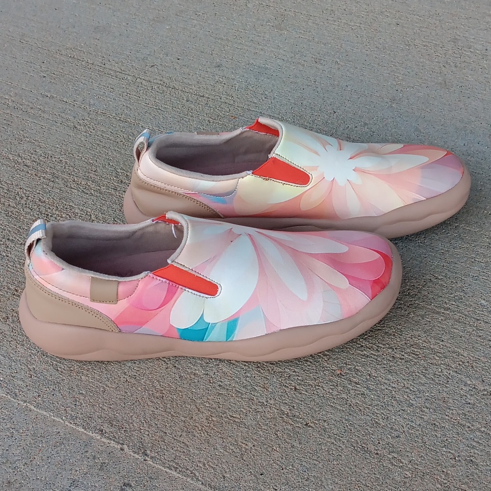 Onehorse Pink Floral Slip On Shoes
